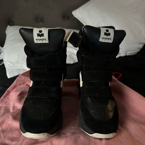 Black and White High-Top Sneakers with Textured Upper and Straps